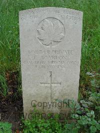 Etaples Military Cemetery - Scanlan, J